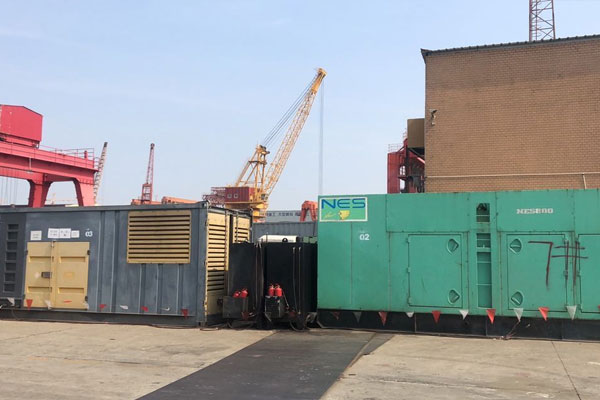 礼泉发电机出租空气滤清器的清洁频率是多少？